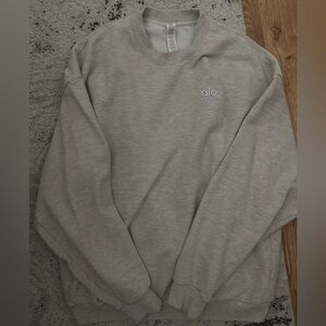 ALO Accolade crew in Oatmeal Heather